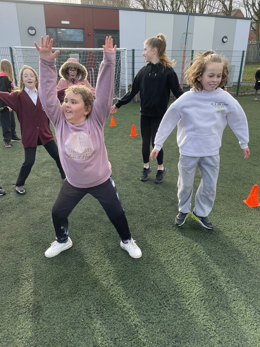 castlechurchps's tweet photo. Storm Eunice has not got the better of us! Enjoying some outdoor PE circuits in 5/6 this morning. The sun is even shining at the moment! https://t.co/agMHCEXsps