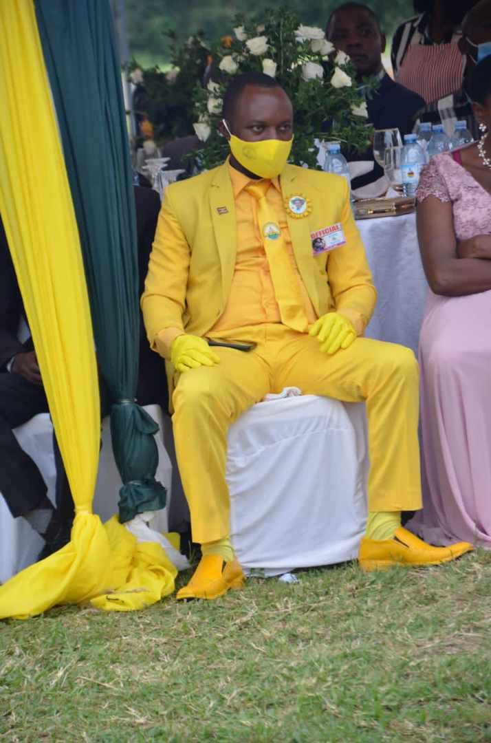 aaubry256's tweet photo. This country 😂😂😂😂💔 https://t.co/DqzcPXogox