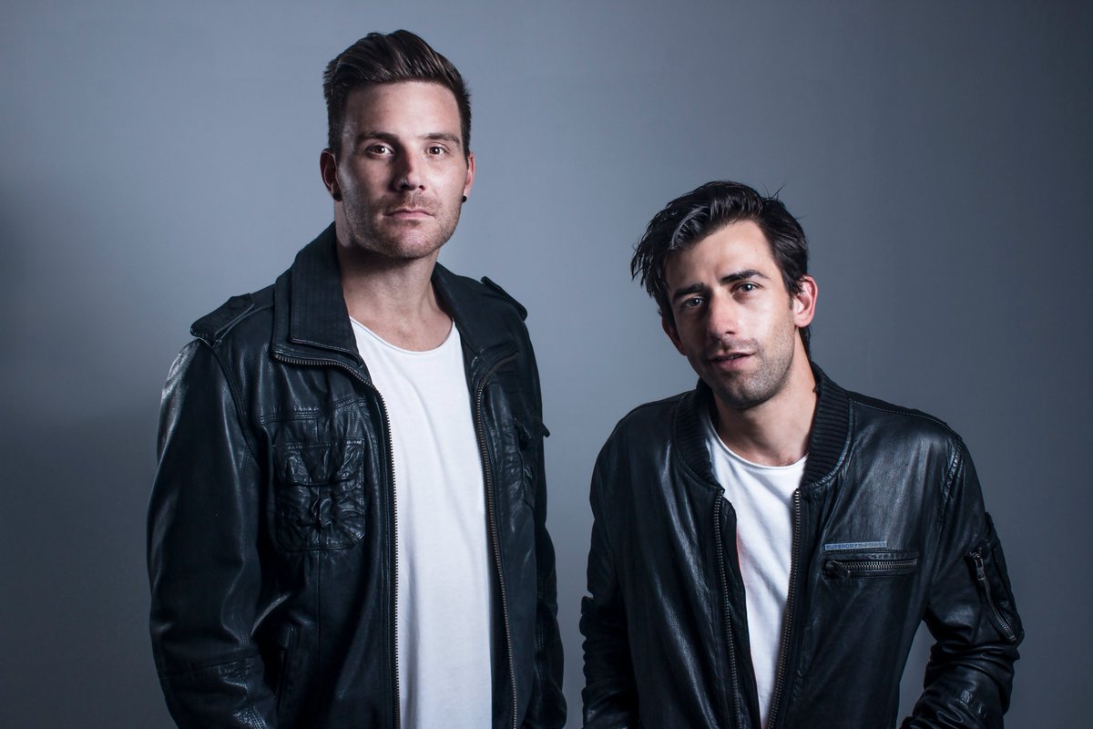 Spotify Africa (@spotifyafrica) on Twitter photo <a href="/blxckie___/">somnyama, yena yedwa.</a> 🗣 <a href="/PascalandPearce/">Pascal & Pearce</a> have just dropped a track with <a href="/Locnville/">Locnville</a> called #BrokenTelephone, pass it on 📞 spotify.link/DC1pivx5Inb <a href="/blxckie___/">somnyama, yena yedwa.</a> 🗣 <a href="/PascalandPearce/">Pascal & Pearce</a> have just dropped a track with <a href="/Locnville/">Locnville</a> called #BrokenTelephone, pass it on 📞 spotify.link/DC1pivx5Inb