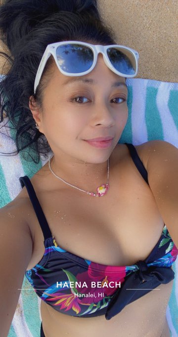Hi, from Kauai!❤️💋 https://t.co/aUeF9gmqxm<a href="/tag/genbbq"class="tags"><span>#genbbq</span></a>