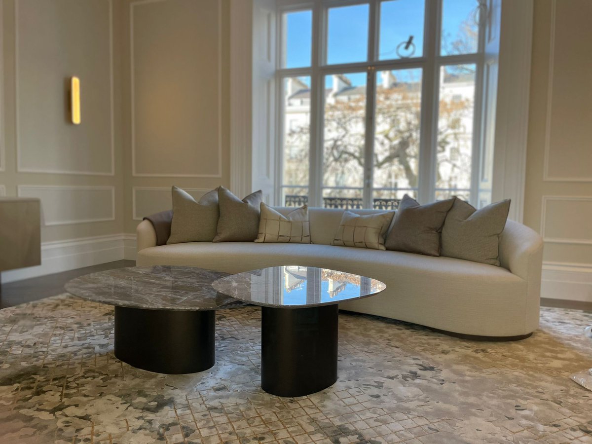 Perfect design will always promote a sense of serenity. The mixture of textiles and materials in this sophisticated project are a perfect example.

#interiordesign #luxuryhome #modernhome #sophisticatedesign #bespokesofa #bespokecoffeetable