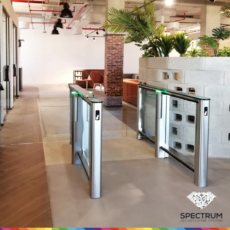 spectrumsec's tweet photo. Keep your building Covid safe with touch-free exits 🚪

Touch-free exit devices can replace the conventional request-to-exit buttons, providing users with a completely contactless exit. 

Speak to us today to find out more: https://t.co/XHI2xzVAqQ https://t.co/VBB1bozb92