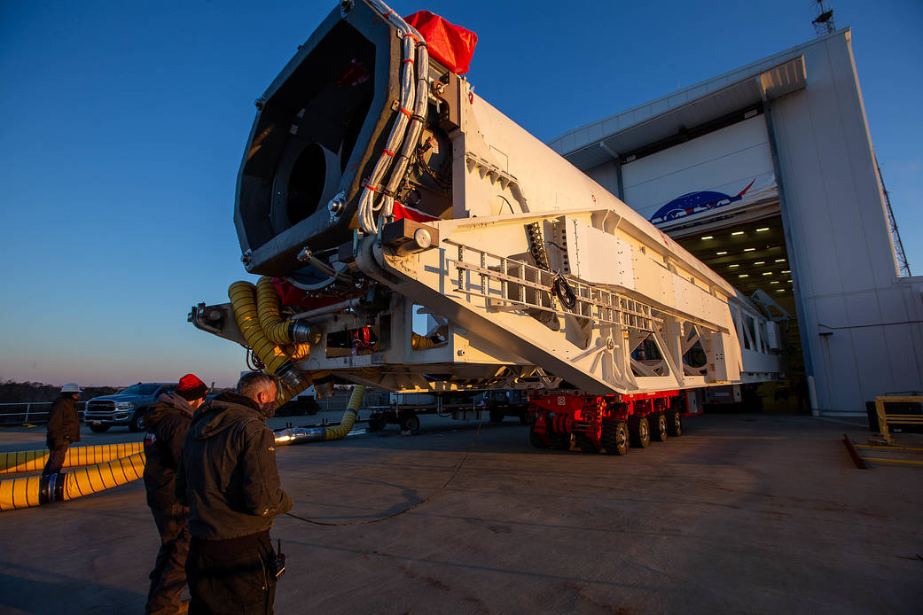 Moon Gallery Foundation tweet media