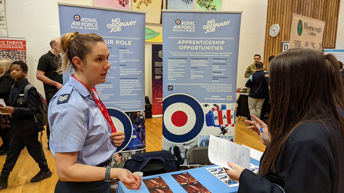 academy_assisi's tweet photo. Our assembly hall is a hive of activity. Students are having a great experience at our Careers Fair. Lots of companies, colleges and providers are in to help students with their next steps after school. @asfahos https://t.co/Nfb3CCMTpe