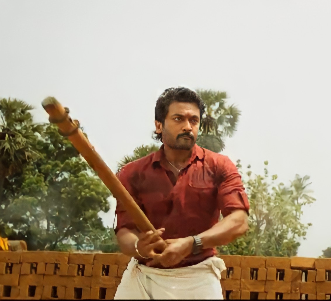 #ETteaser🗡⛓️🔥 @Suriya_offl 👑
#ETteaserFromToday #ET 🗡⛓️🔥
#EtharkkumThunindhavan 🗡⛓️🔥