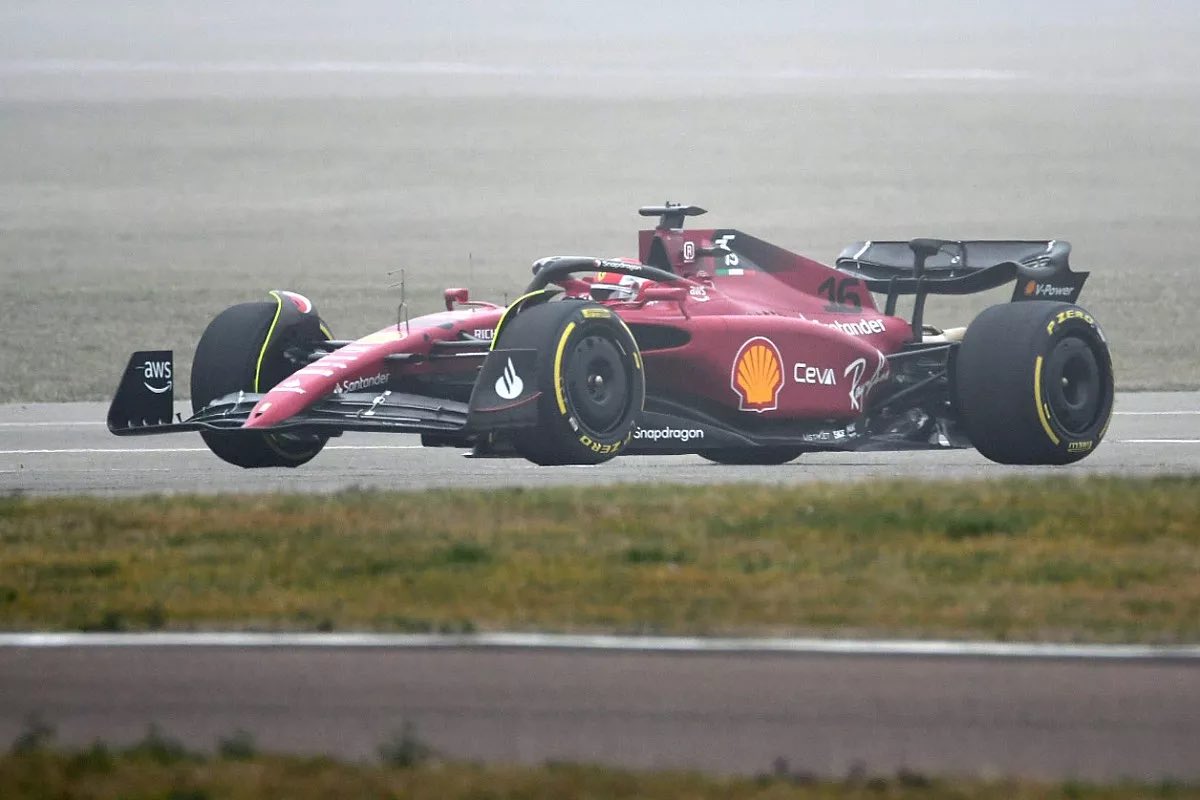 1952 Ferrari f1 car