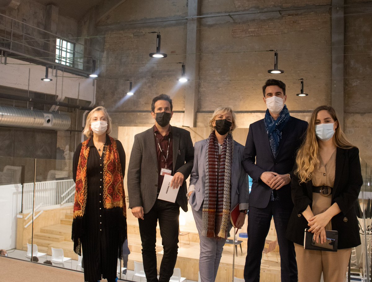 Cebek_'s tweet image. &quot;El diseño puede transformar la empresa y nos hacer mejorar” - La presidenta de CEBEK @CPerezToledo  participó en jornada #DesignForGrowth del IED @_KUNSTHAL   Bilbao cebek.es/el-diseno-pued…