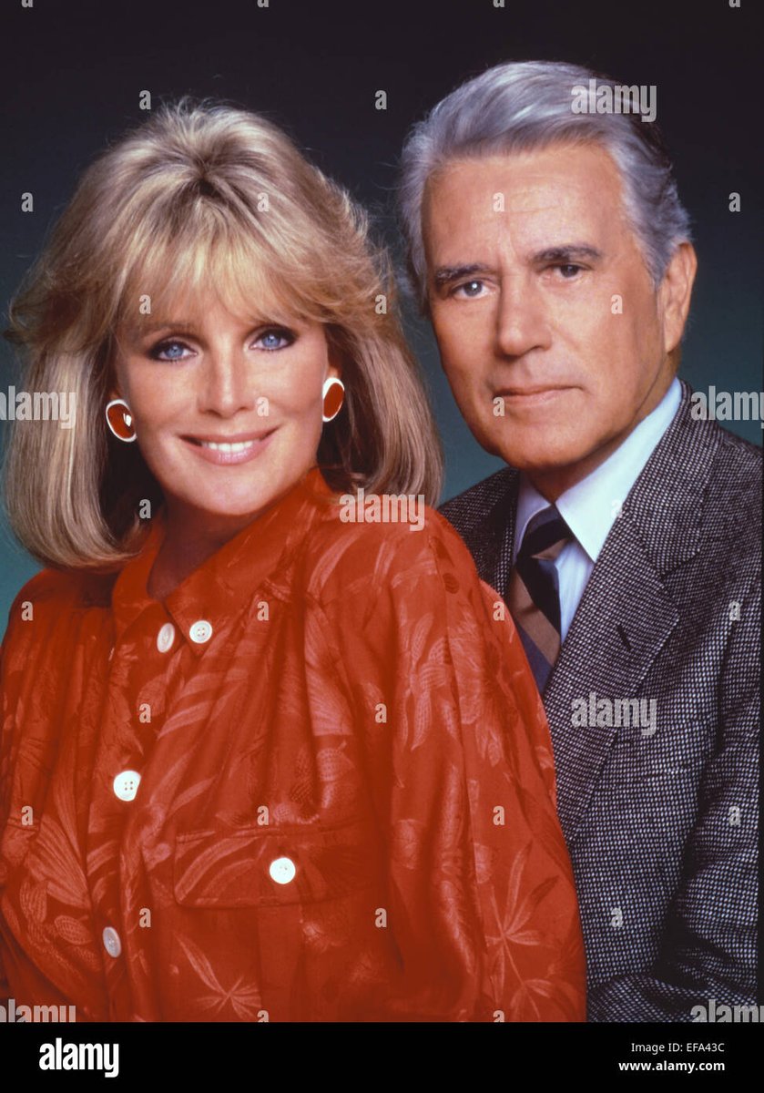 kmark2024's tweet photo. ¿Quién no recuerda a la súper bella Linda Evans de "Dinastía". Aún sigue viva, y a sus 79 años aún sigue hermosa. https://t.co/NcHqWj769z