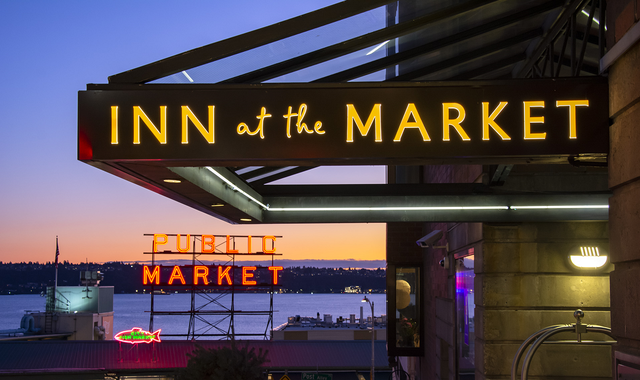 innatthemarket's tweet photo. R E S T | Looking for the perfect place to relax and take a break? We offer a divine experience that will stay with you for a long time. Book your stay with us today! #hotelpromos https://t.co/zJdppH6Kxk https://t.co/Vs4Rt62ahU