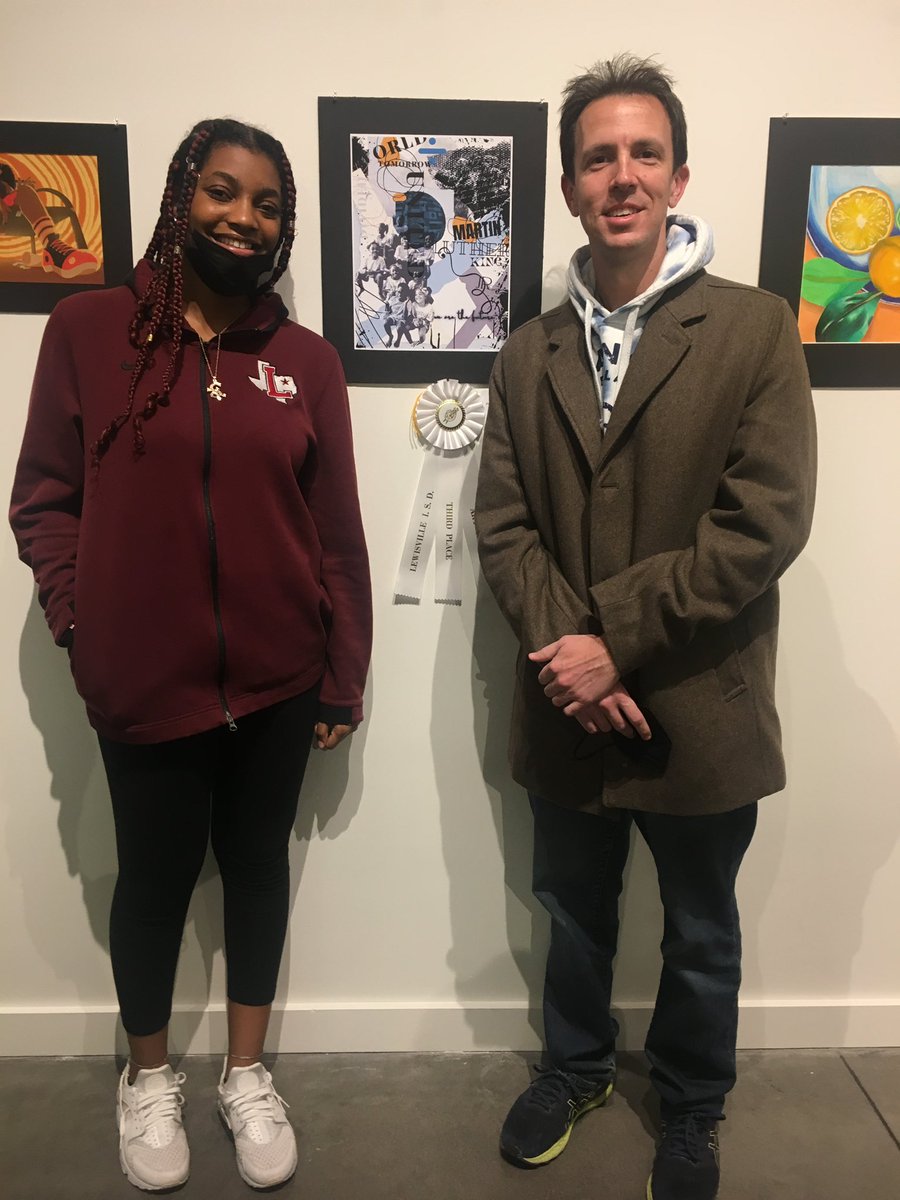 farrellyLHSart's tweet photo. LHS artists in the LISD ART SHOW 2022!! Woohoo! What a great opening night. π
@LHSHarmon @LewisvilleHS @lhshstuco #lisdvisualart https://t.co/QTwy2ZZUTG