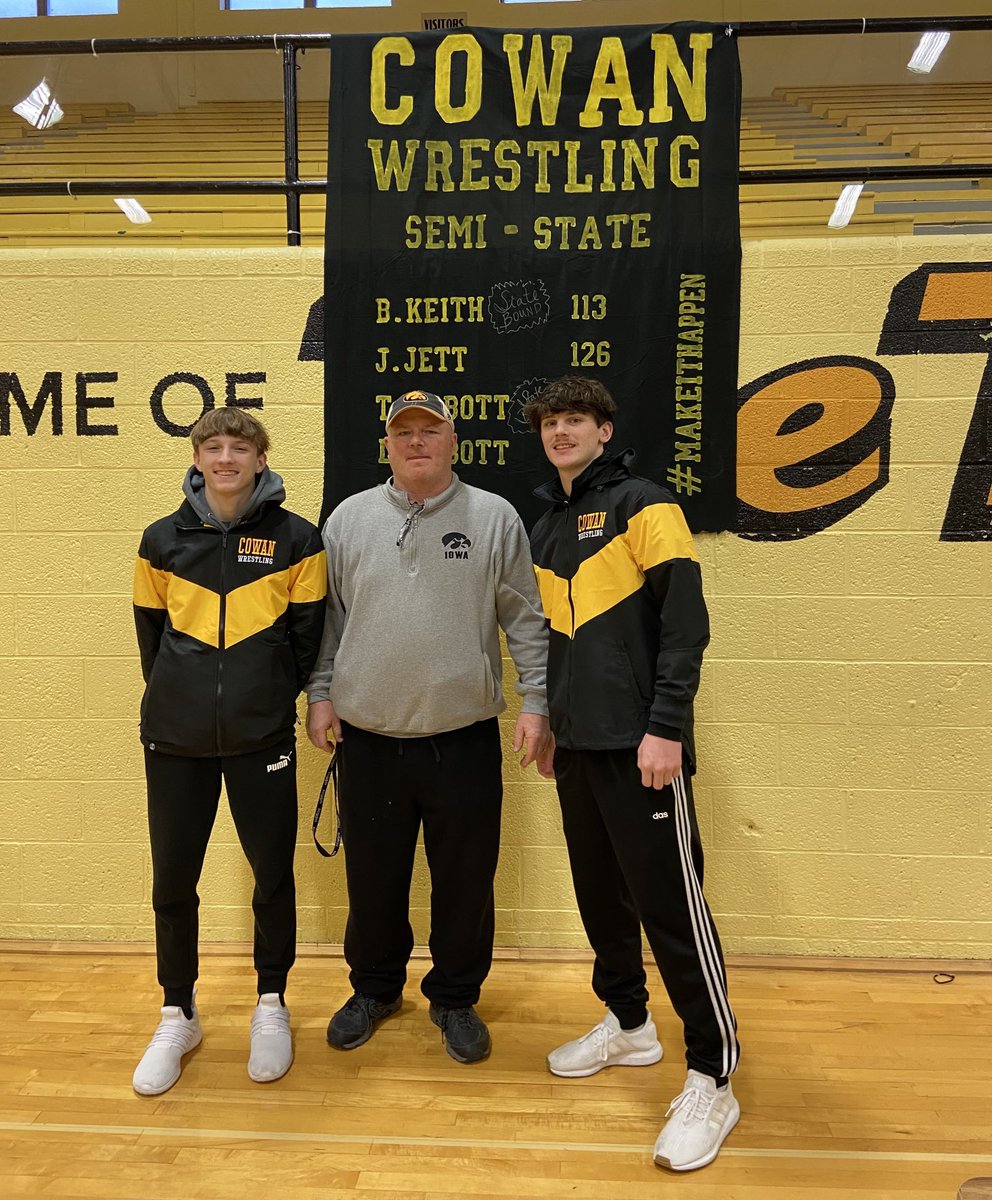 Cowan_Athletics's tweet photo. Big day for these Blackhawks!!! Good Luck Bowen, Toby, and Coach Abbott! ⁦@CowanBlackhawks⁩ ⁦@CowanSupt⁩ #BlackhawkPride https://t.co/jPoufw0f2B