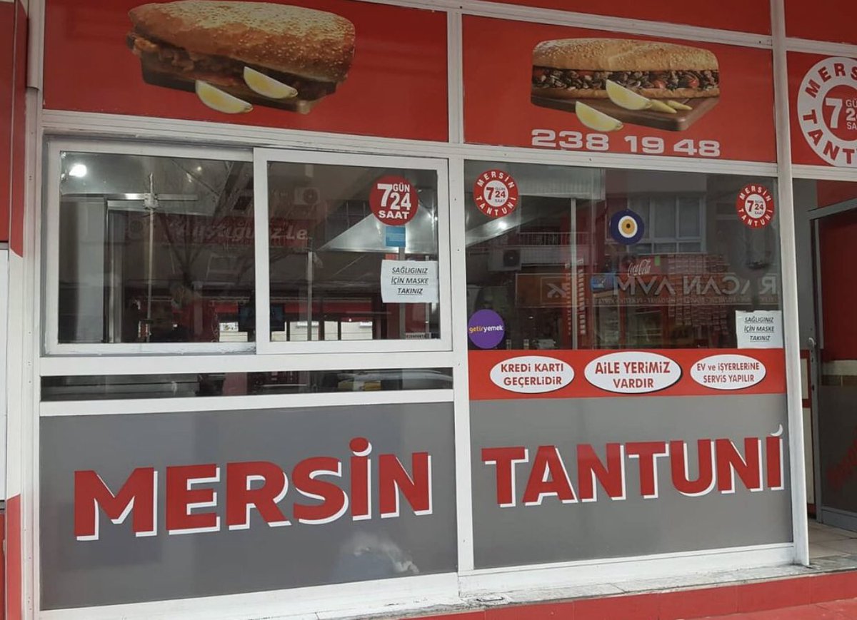 Yagmurksl's tweet photo. Bir insan sizden kanlar içinde yardım istiyor ve siz yardım edeceğinize kapıyı kilitliyorsunuz. Yazık en az o şerefsiz katil kadar sizde suçlusunuz ! #Mersintantuni #Cansürvar https://t.co/16idZYaYRl