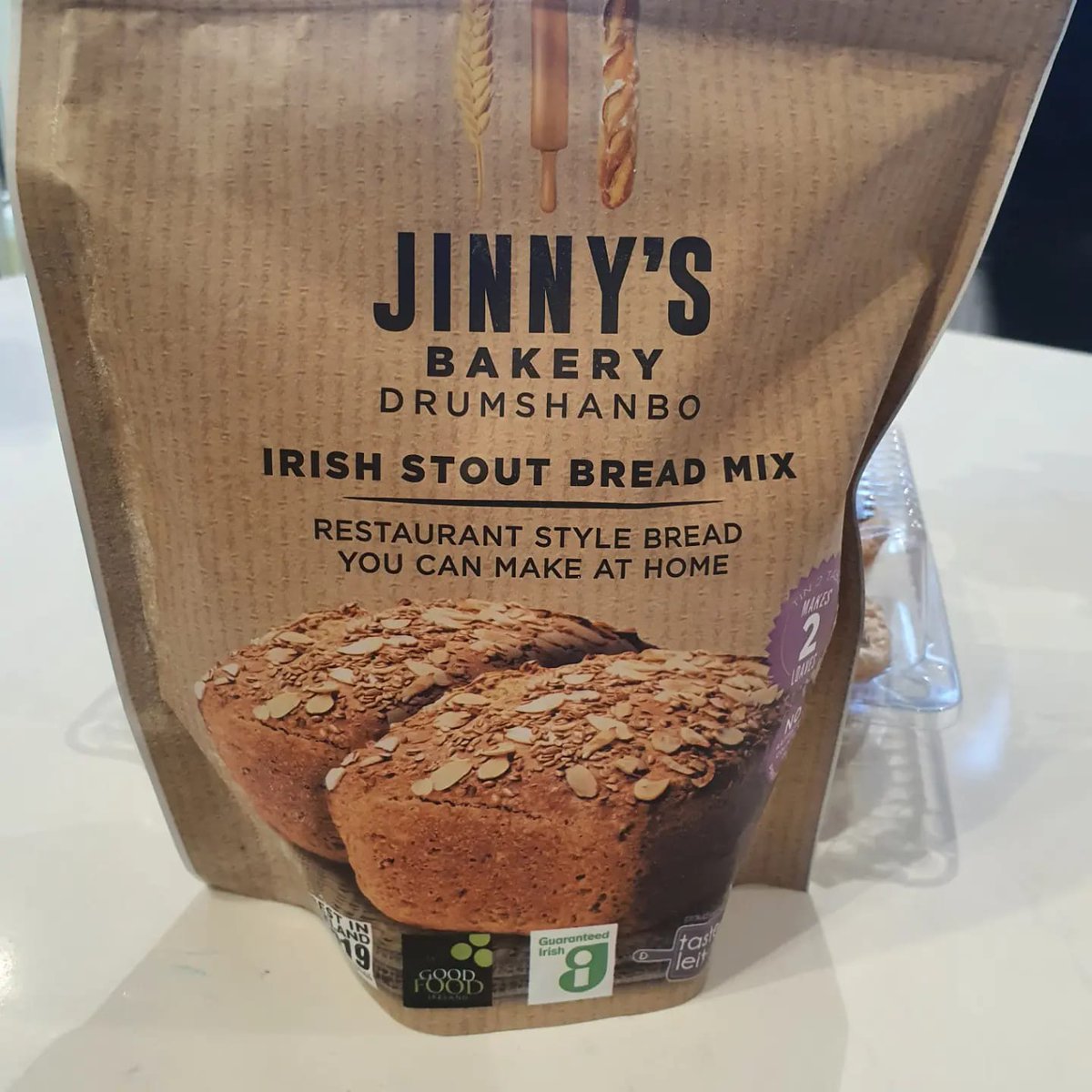 Val 📷 tweet media