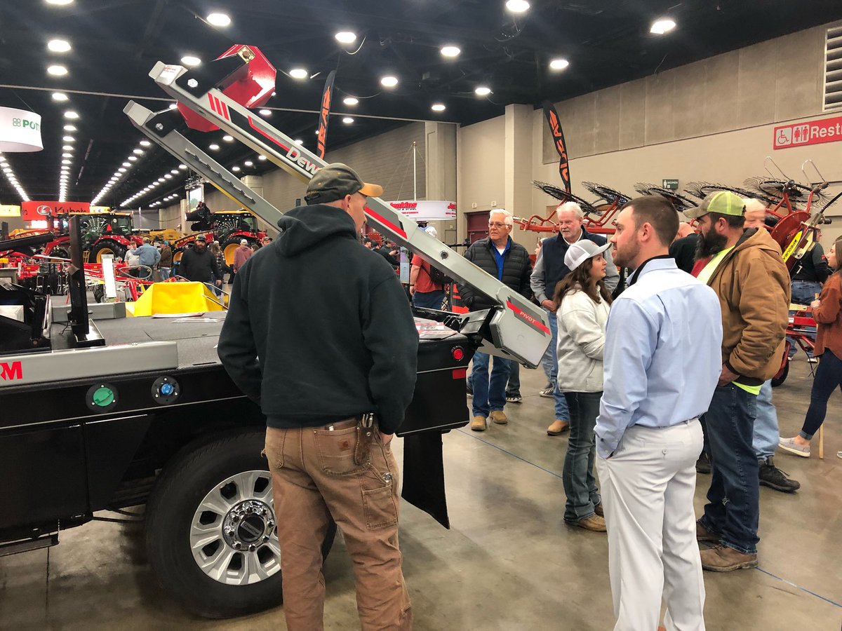 Farm Show Friday! #NFMS2022 #Ag #DecadesOfDurability #BeefCakeByDewEze #FlatBottomBales