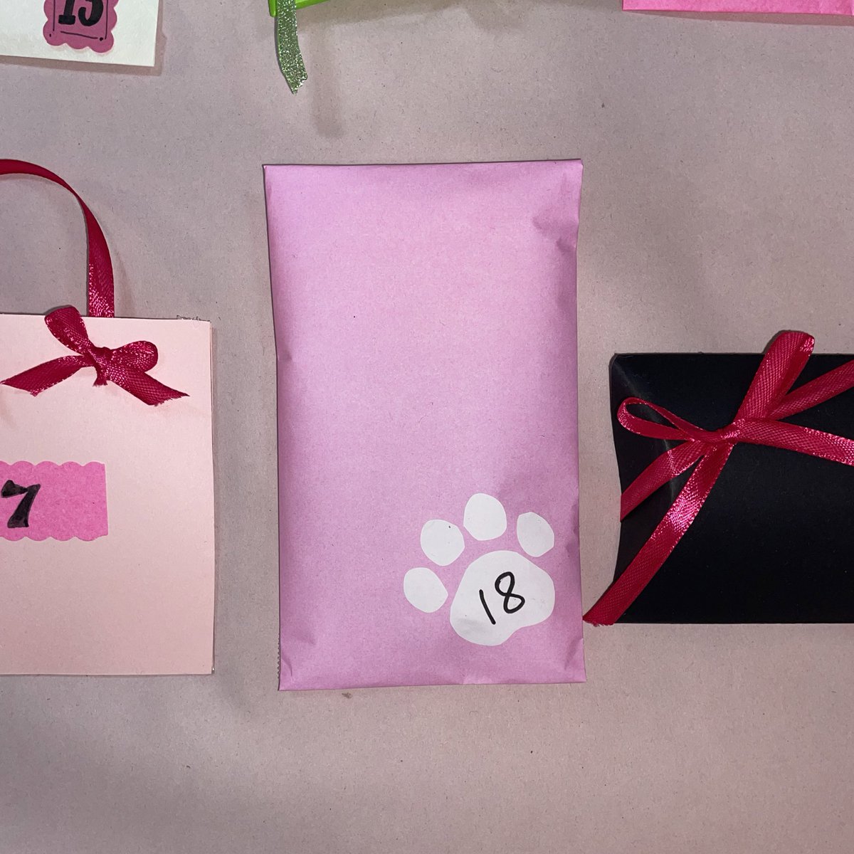 maew_maeu's tweet photo. Feb.18

Devil SistarのDr.Namchaをイメージした白衣と聴診器です🐶🩺

今日も日付跨いじゃった…
D-3
#3DaysRoadToWin23rd 
#winmetawin
@winmetawin https://t.co/AtujRnxVn2