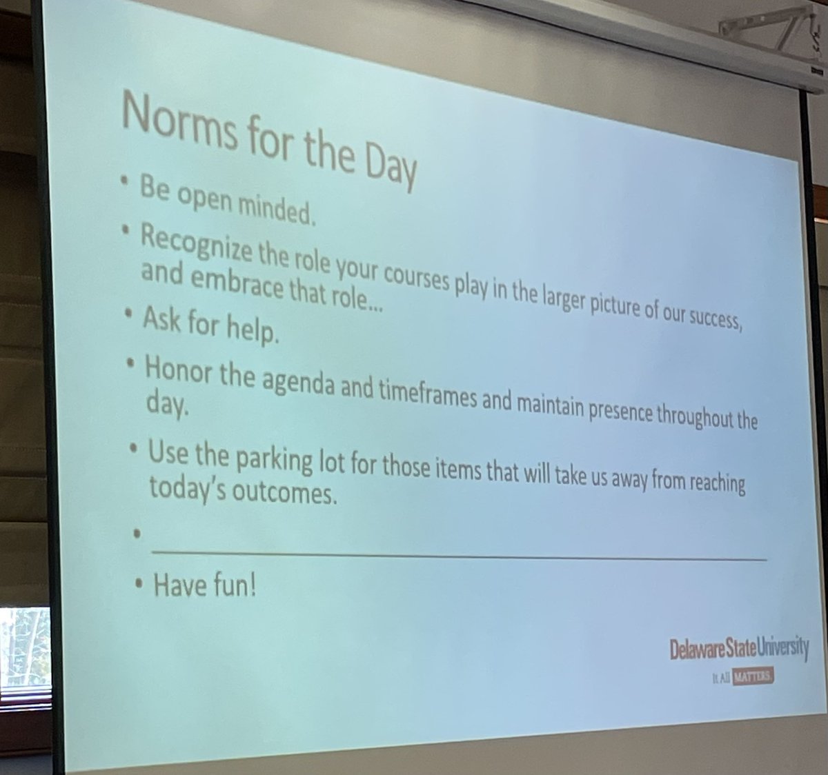 Michael Ryan tweet media