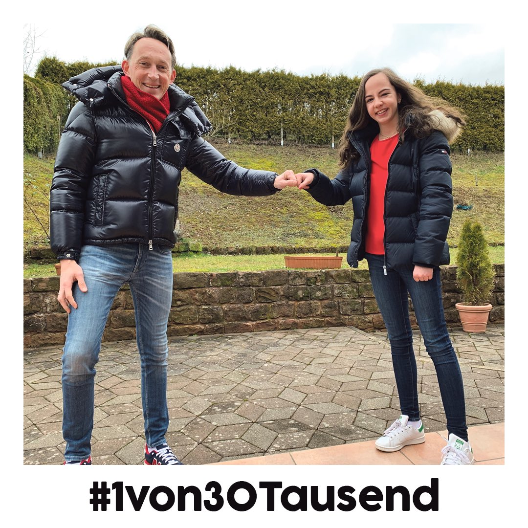 Marcruland's tweet photo. Gerade habe ich Neumitglied Alisia zuhause in der Pfalz besucht. Sie ist #1von30Tausend. Ich kann euch sagen: Egal ob jung oder alt - wir haben einfach wunderbare Mitglieder im #TeamSPDRLP! ❤️ https://t.co/PxknbpyTdW