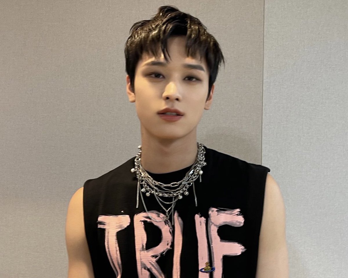 KISSYJEONS's tweet image. customizable