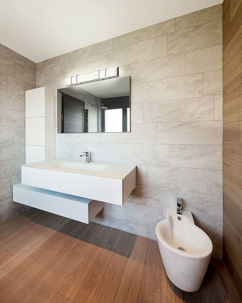 Alberni  | Favorite Fixture Friday        
Electroplated orthogonal steel structure and details. Rectangular opal acrylic diffuser. Up and down wall light.  Mounted horizontally or vertically
Electroplated orthogonal steel structure and details
Rectangular opal acrylic diffuser