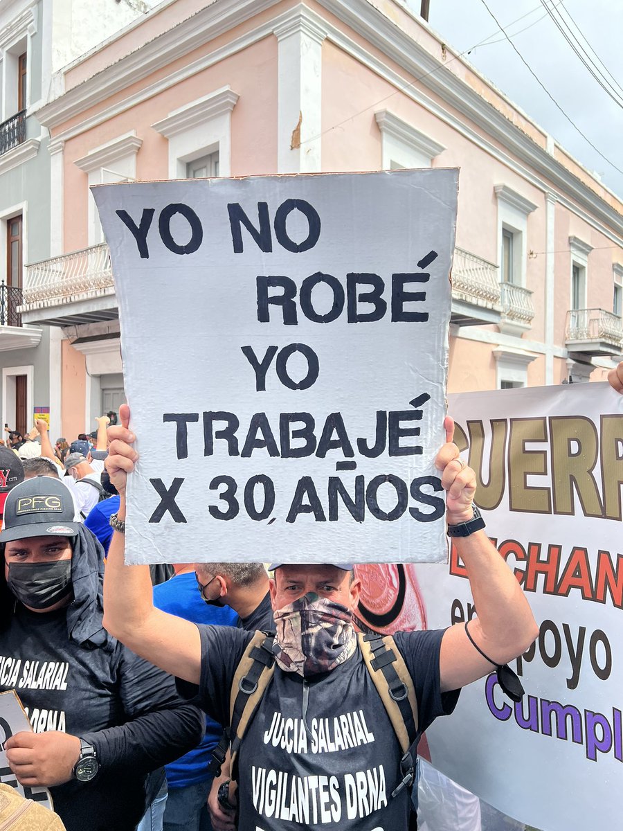 RobiCamacho tweet picture