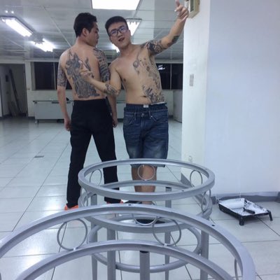 #NewProfilePic (新個人資料照片)