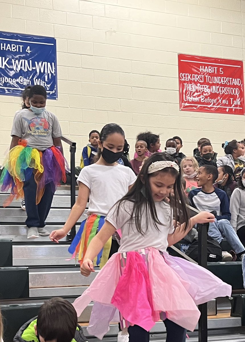 GlosickWendy's tweet photo. TCC Leadership Team modeling their DIY TUTUS for our upcoming 2-22-22 Day!  Recycling &amp; creativity don’t cost a thing! #diytutu @T_C_Cherry @KoryTwyman @BGISD https://t.co/DOwA8pcFSi