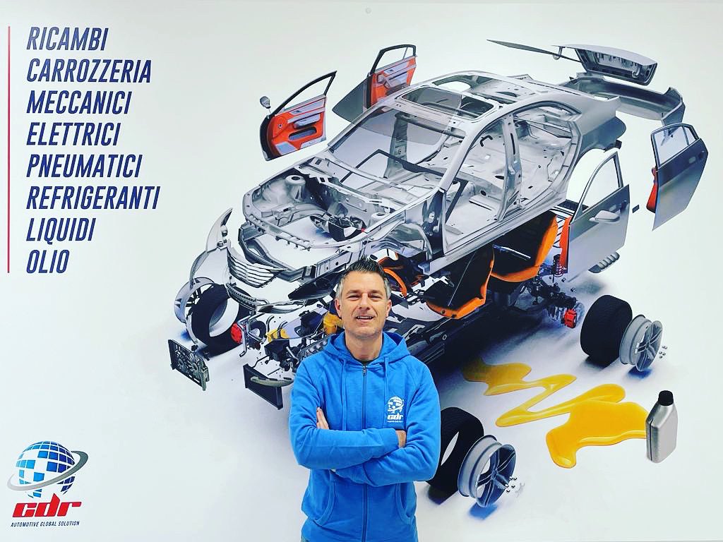Cdr_Parts's tweet photo. Oggi vi presentiamo Pasquale Rateni, socio e #direttoredisede di @cdrparts 
•
•
#18febbraio #Automotive #cdr #cdrparts #Automotive #automotiveglobalsolution https://t.co/OYbhawYk66