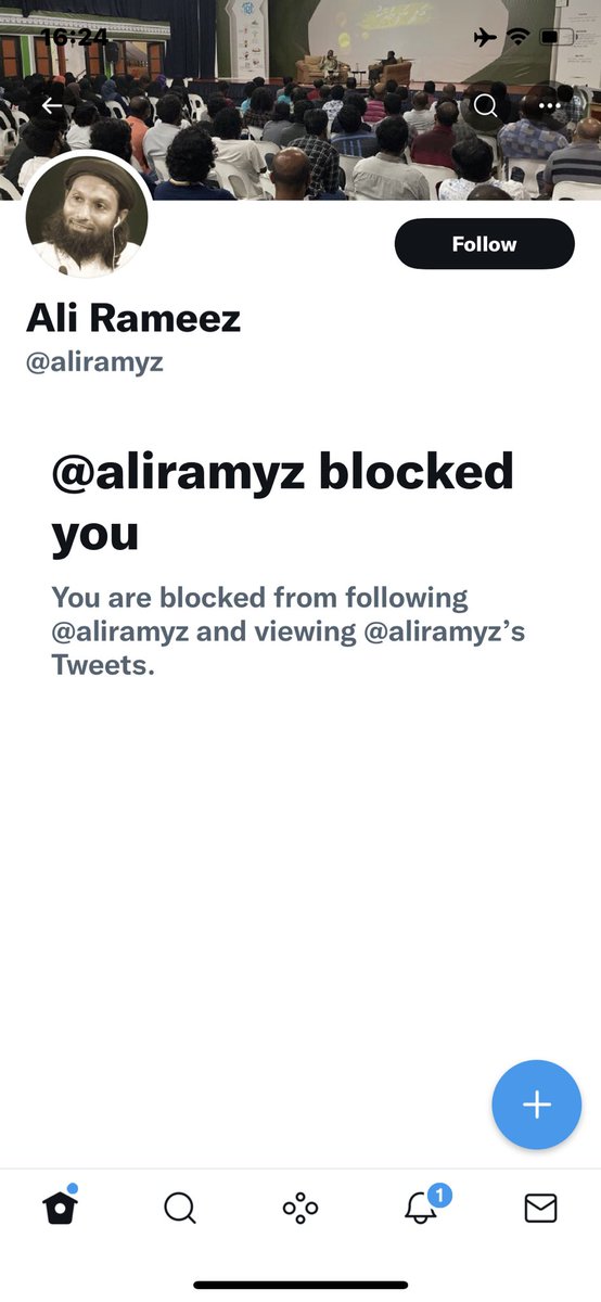 LubnaZahir's tweet photo. Hello @axanner ali rameez kaaree buneladhee Bala Mihaaru Ma halaal vaane ey Ehenveema unblock kolladhee balaashey https://t.co/gdqTlXT1Uj