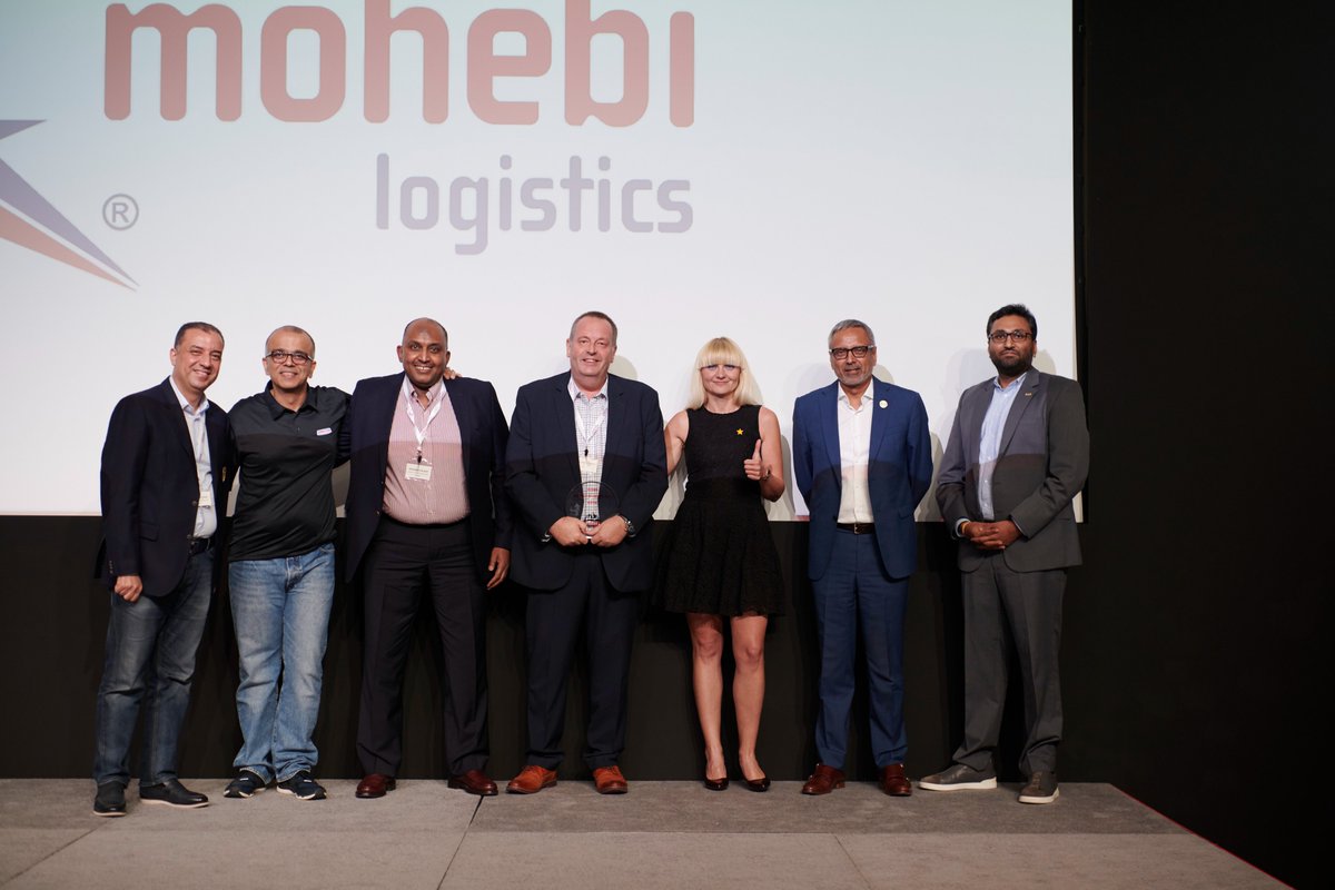 MohebiLogistics's tweet photo. @MohebiLogistics was awarded the Distribution Partner of the Year award by #Americana at their recent Partner Summit-Dubai 2022. The entire team at @MohebiLogistics are delighted to be recognized for our outstanding customer focus &amp; provision of best-in-class #logisticssolutions. https://t.co/idMSz2p6wV