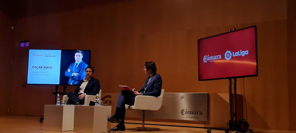 Hoy un invitado de lujo como Oscar Mayo <a href="/omayopardo/">Óscar Mayo Pardo</a> de <a href="/LaLiga/">LALIGA</a> en nuestro Foro de Directores Generales 
Aprendiendo de su experiencia en el crecimiento de negocio que ha generado en el #futbol ⚽️
Preside <a href="/ignaciocuerva/">Ignacio Cuerva</a> por <a href="/CCGranada/">Cámara de Granada</a>