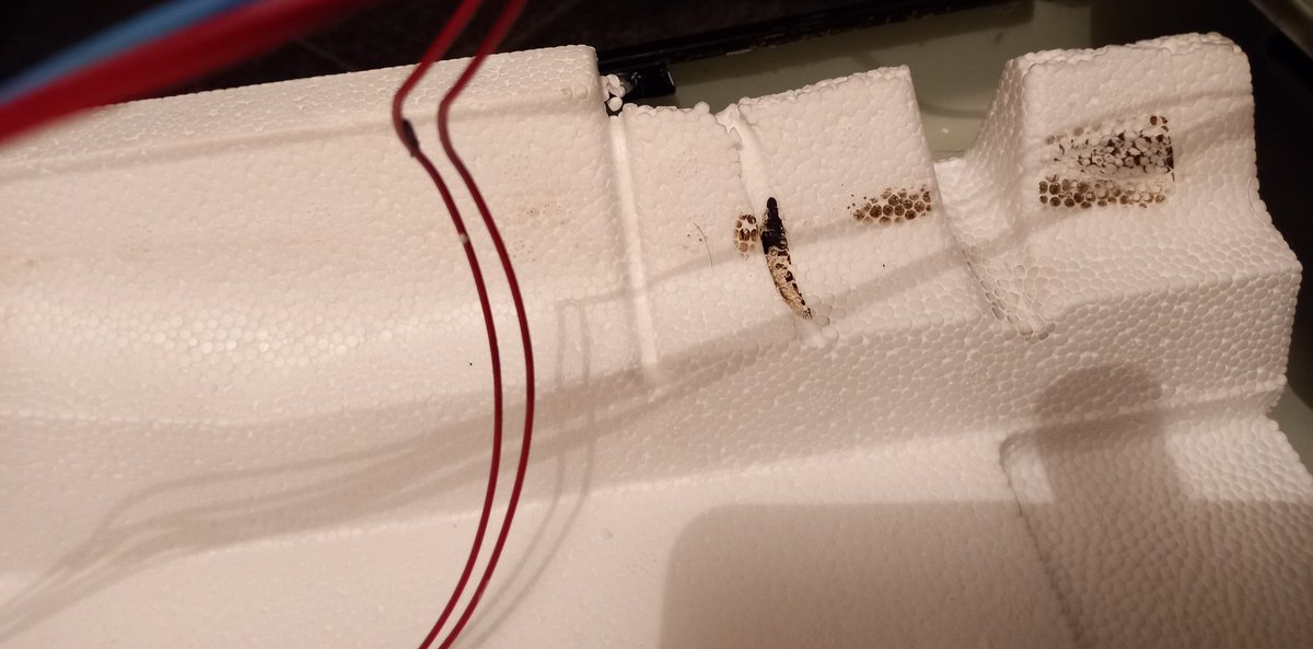 MrsJCallander's tweet photo. @IndesitUK purchased a spare part 4 my slimline dishwasher as out of warranty, but can't install due to wires to control panel being charred and held in part to the Styrofoam (also charred) by packing tape! Not OK Indesit. https://t.co/u6iehB3Em5