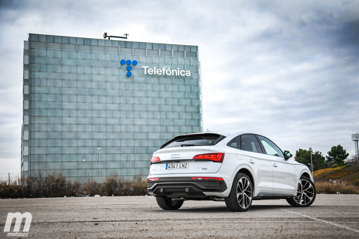 motorpuntoes's tweet photo. Probamos la versión híbrida enchufable más potente de la familia del Audi Q5 Sportback, el 55 TFSIe de 367 caballos, ¿Crees que merece realmente la pena? ¡Descúbrelo!
#Audi @audispain #AudiQ5 @Audi_Prensa #TFSIe
https://t.co/gnKi6AywBU https://t.co/gIRT343Ql9