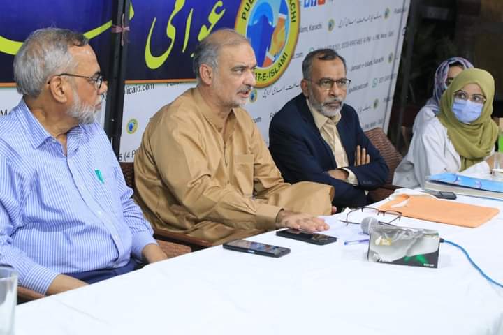 AsimaShafique's tweet photo. امیر جماعت اسلامی کراچی حافظ نعیم الرحمن ادارہ نورحق عوامی مسائل بیٹھک میں سندھ جناح میڈیکل یونیورسٹی فارمیسی کے طلبہ و طالبات کے وفد سے گفتگو کررہے ہیں

#pharmacycouncilpakistan #JSMU #jsmustudent #pharmacist #Registration #license  #HafizNaeemurRehman
#wewantregistration https://t.co/SsWoiIdKH6