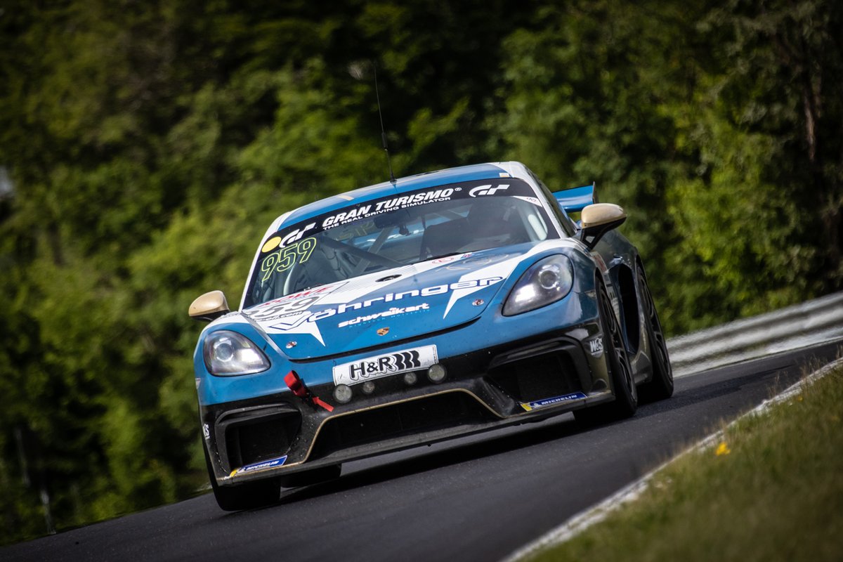 ws_motorsport's tweet photo. Our reigning #Porsche Cayman GT4 Trophy champions Daniel Blickle and Tim Scheerbarth are looking for a teammate for the 2022 #NLS season. Our goal: overall victory in the Cup 2 class.

Get in touch with us if YOU are the one!

➡ https://t.co/iaGg3IEY0z https://t.co/CIhJSBiloT