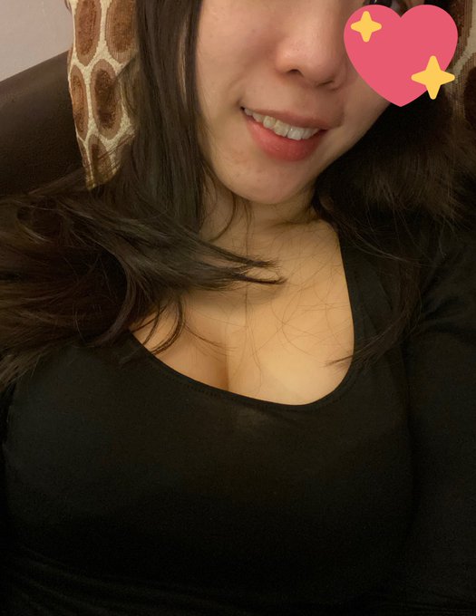 今晚我又自己一個開live啦☺️約定你凌晨1點鐘❤️OF有9折優惠😘😘😘  https://t.co/gmOJitJdhm https://t.co/zlfzMnPbnU<a href="/tag/hk"class="tags"><span>#hk</span></a><a href="/tag/%E9%A6%99%E6%B8%AF"class="tags"><span>#香港</span></a><a href="/tag/hkgirl"class="tags"><span>#hkgirl</span></a><a href="/tag/%E6%B7%AB%E5%A6%BB"class="tags"><span>#淫妻</span></a><a href="/tag/%E5%A5%B4"class="tags"><span>#奴</span></a><a href="/tag/%E4%B8%AD%E5%87%BA"class="tags"><span>#中出</span></a><a href="/tag/%E6%B7%AB%E5%A8%83"class="tags"><span>#淫娃</span></a><a href="/tag/hksex"class="tags"><span>#hksex</span></a><a href="/tag/hkcouple"class="tags"><span>#hkcouple</span></a>