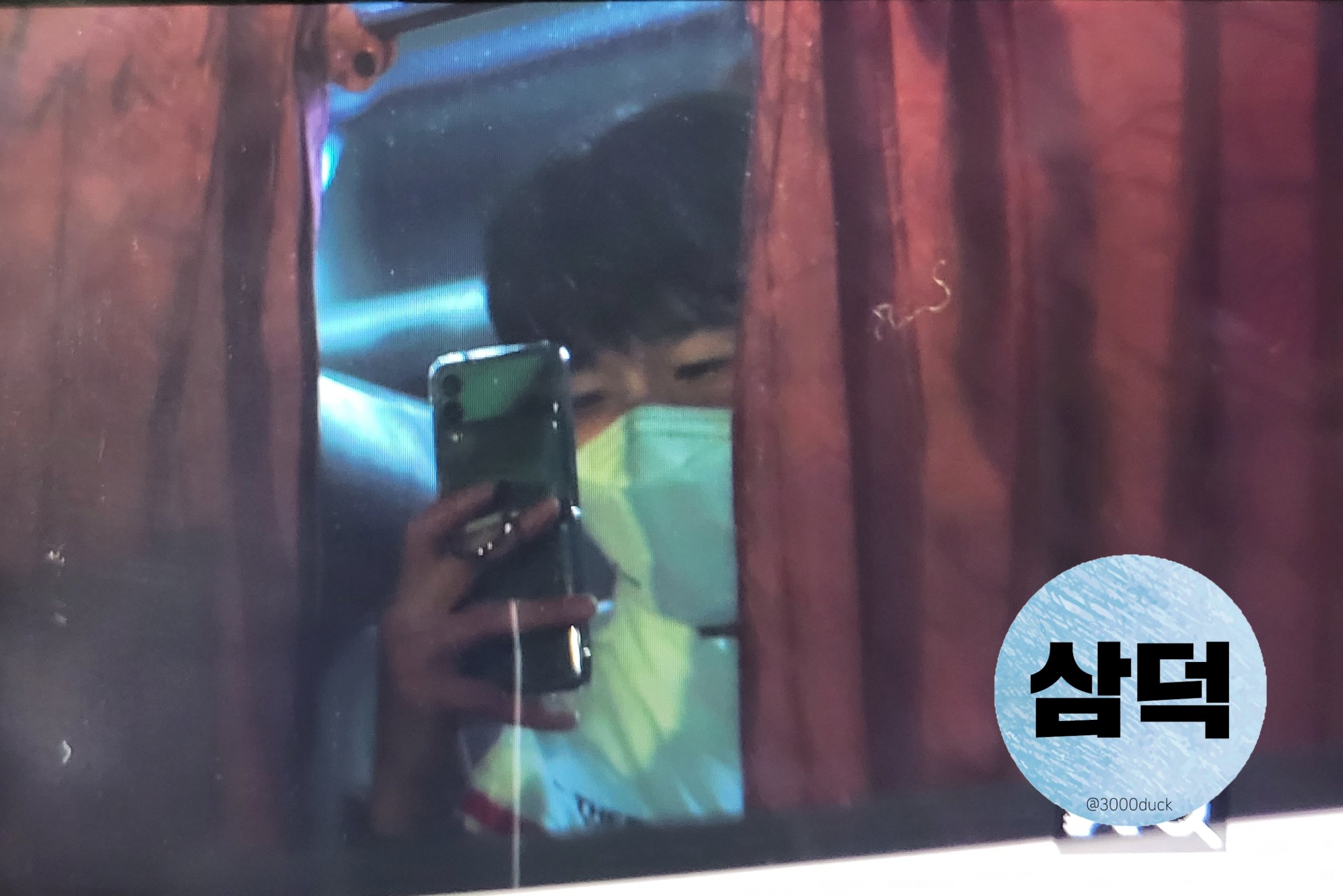 FL4JQ8PagAEvm3A?format=jpg&name=4096x409