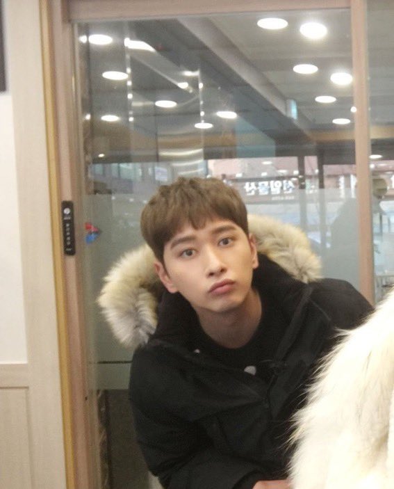 chabocado's tweet photo. 입술에 주목💕 https://t.co/QxXFxwkKe4