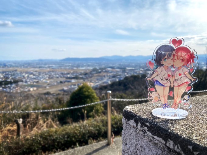 人も全然いなかったので色々記念撮影をした。ばんどうの鐘ゆうみもドイツ橋ゆうみもゆうみもon海壁外調査前ゆうみも 力技な階段が多くてクッソ疲れた 