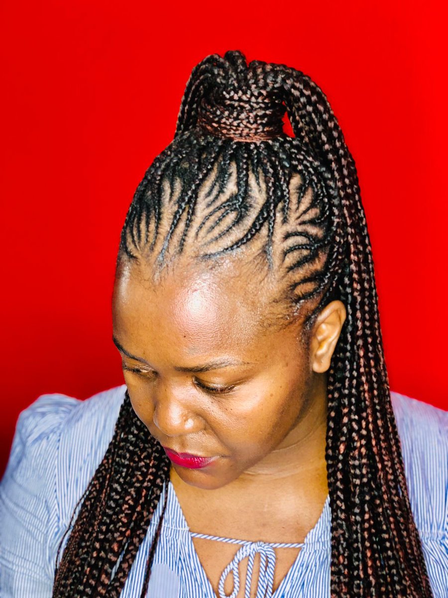 BobCutSA's tweet photo. Happy Friday🌸 Happy Phuza day🍻😅 and Happy birthday @Carolinerathabe 🍰🎂

ladies we can’t go out this weekend with messy hair thle🙅🏽‍♀️ 

Visit any of our branches near you☄️we are available Monday to Sunday 8:00 to 18:00🌸

For bookings contact 0782996049 or 0736360790❤️ https://t.co/7qipBOVDuc