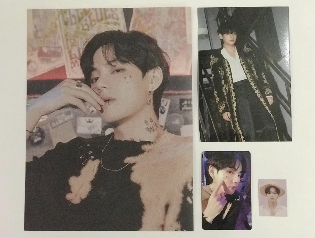 abcdefghijkjms's tweet photo. ☼☽ wts lfb ph | pls help rt! ☼☽ || #ying_sells

♡ SG2022 Member set 

   ⤷ price - ₱400 each
   ⤷ on hand
   ⤷ mop - gcash, metrobank
   ⤷ mod - ggx, sco, sdd

🏷 namjoon rm seokjin jin yoongi suga hoseok jhope taehyung v bts sg22 https://t.co/B5trKHQy5b