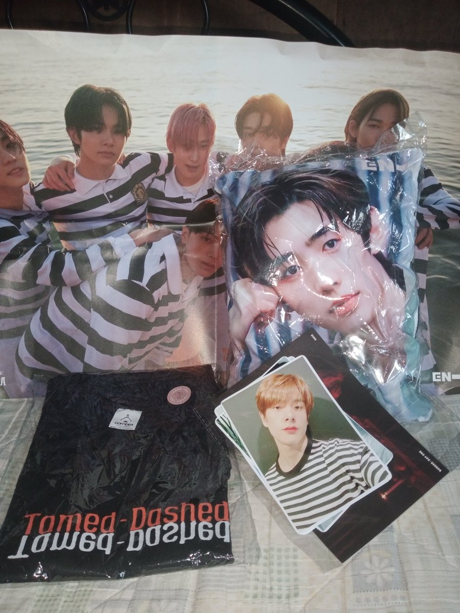 https_enlove's tweet photo. ♡。゚. happy mail ! ♡ °・
Hi po @piedpipershop21 ! thank you so much po for the valentines mystery gifts! nagustuhn ko po so much esp the hoon pillow.i love all the items thank you very much po^^ may God bless you more!
➸ #finallyREIceived ✦
#PPGIVEAWAY #PIEDPIPERPROOFS https://t.co/bSr8DY4IIO