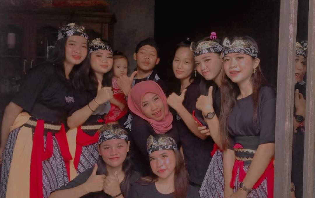 Mas Mbareb tweet media