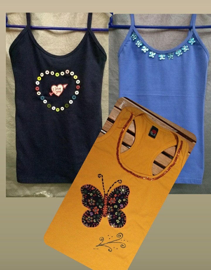 Elisabe57031311's tweet photo. Hermosas franelillas decoradas x mi persona con material importados. A la venta. Inc. A mi pv. https://t.co/J9ZoWh4Fyh