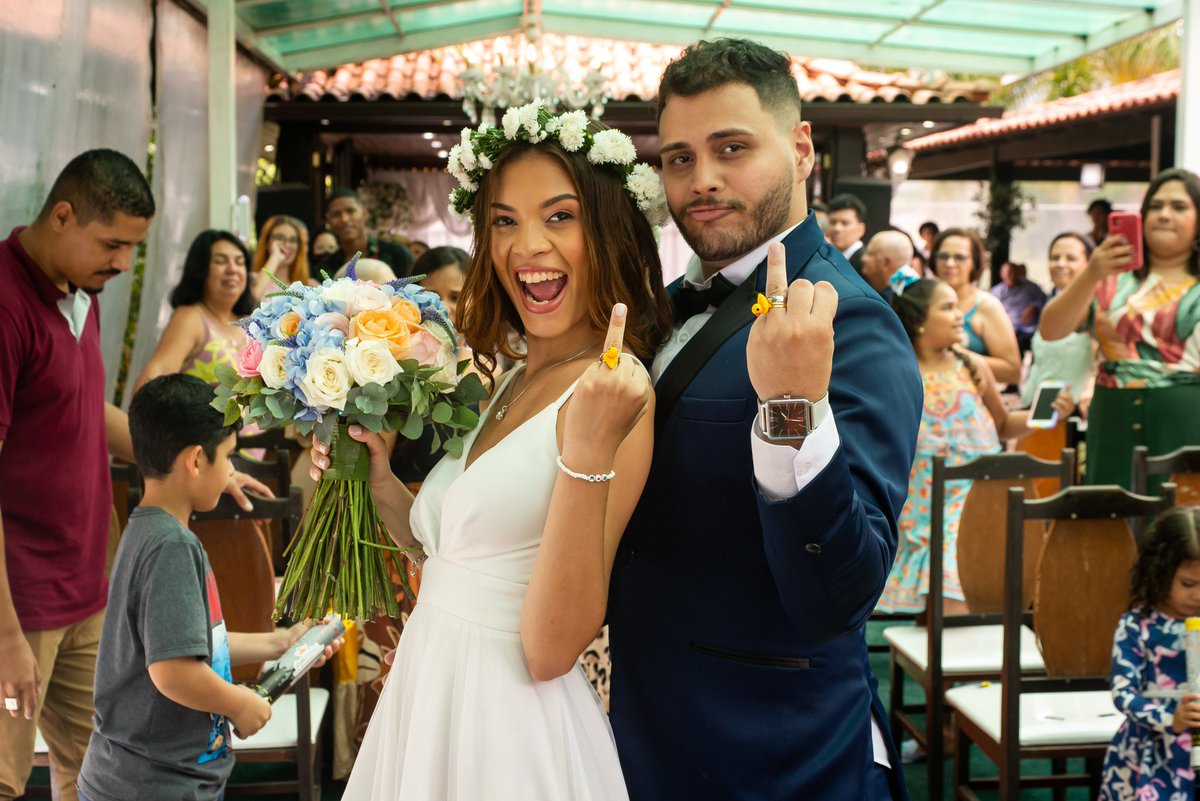 eupontotriz's tweet photo. Casei com meu melhor amigo...💖💍 https://t.co/Bh5a1CwIeT