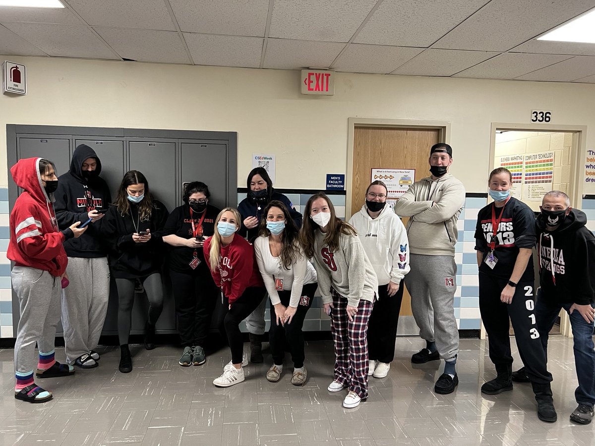 Dressing like a teenager on the third floor! #MineolaProud #spiritday #100daysofschool #dresslikeateenager #hoodie #sweats #distractions #mustangspirit <a href="/betterbesloane/">Bette Sloane</a> <a href="/MsHajek/">Jillian Hajek</a> <a href="/MsEdwards_/">Ms. Edwards</a> <a href="/MrsGielarowski/">Mrs. Gielarowski</a> <a href="/BHaber36/">Brian Haber</a> <a href="/Mrmusumeci_mhs/">Mr. Musumeci</a> @MsKellyMHS <a href="/Grassiemath/">Laura Grassie</a>