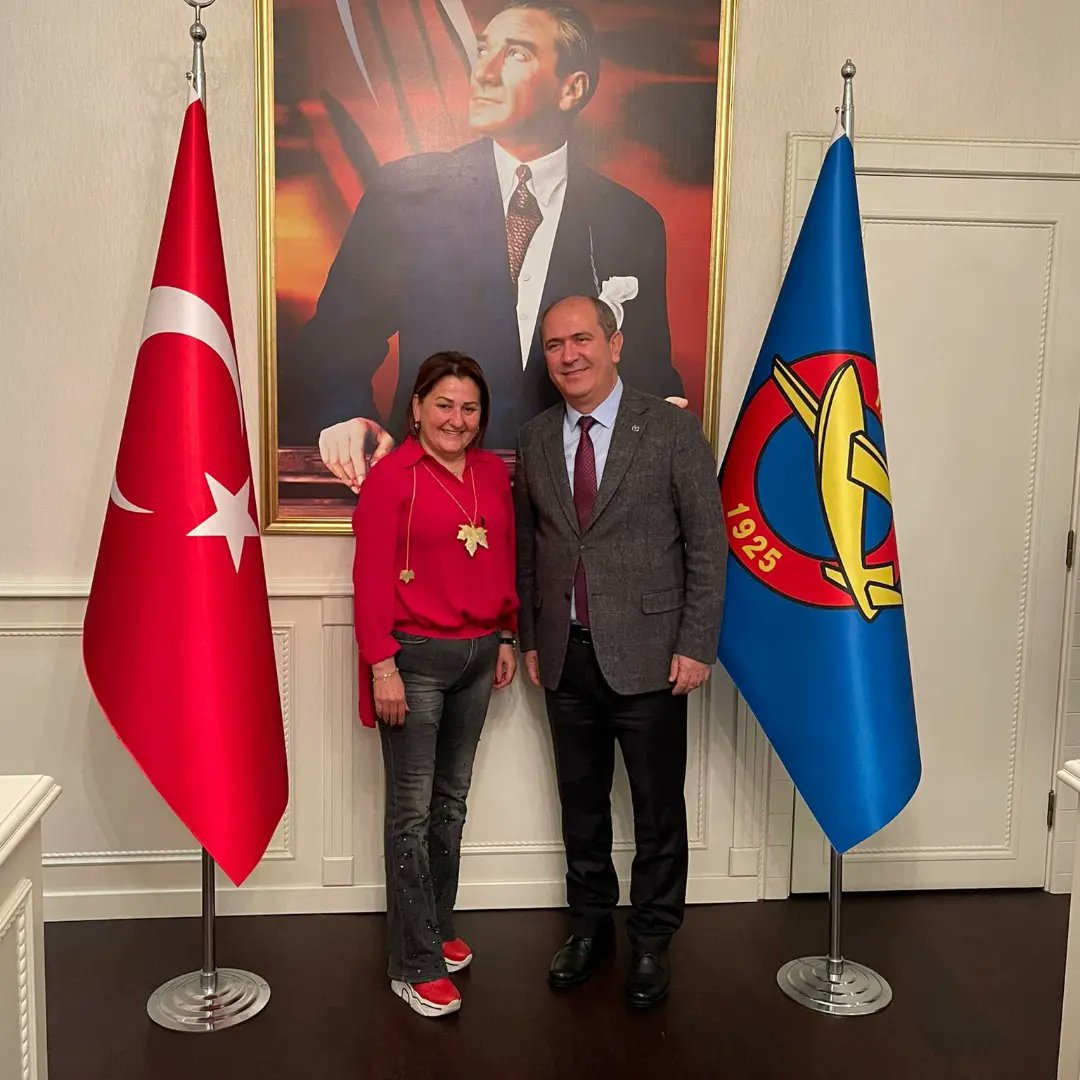 eminekeyaoglu's tweet photo. THK Genel Merkezi’ne Alanya çıkarması 

THK Alanya Şube Başkanı Keyaoğlu, yönetimi ve muhtarlarla Ankara’da temaslarda bulunarak THK Genel Başkan Yardımcısı olarak atanan Alanyalı Ali Yüksel’i ziyaret etti. https://t.co/rP0zcxyVM0
