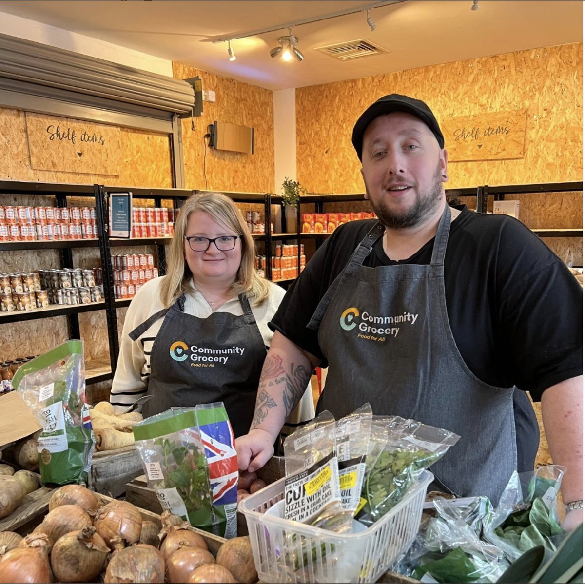 GCFNetwork's tweet image. Community Grocery Glasgow from @MessageTrust &amp;amp; @DestinyGlasgow is opening 8/3/22

👉 South Portland Street

It will help keep families fed across Glasgow and give members access to support. Users can shop 3 times a week for £3 each time!
 
🍎🥔🧀

More: communitygrocery.org.uk/glasgow/