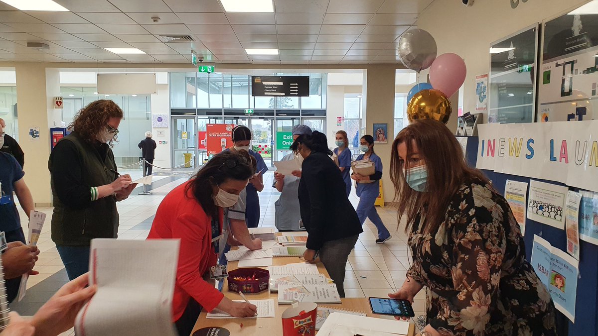 mopbedd's tweet photo. INEWS2 stand in the foyer @ConnollyNursing lots of learning about the updated #INEWS guideline &amp; chart - new changes will help to identify &amp; escalate deteriorating pts in a timely manner. Highest footfall from  clinical areas will get pizza @AvileneCasey @markeymcdonnell https://t.co/CrNOwMDV2A