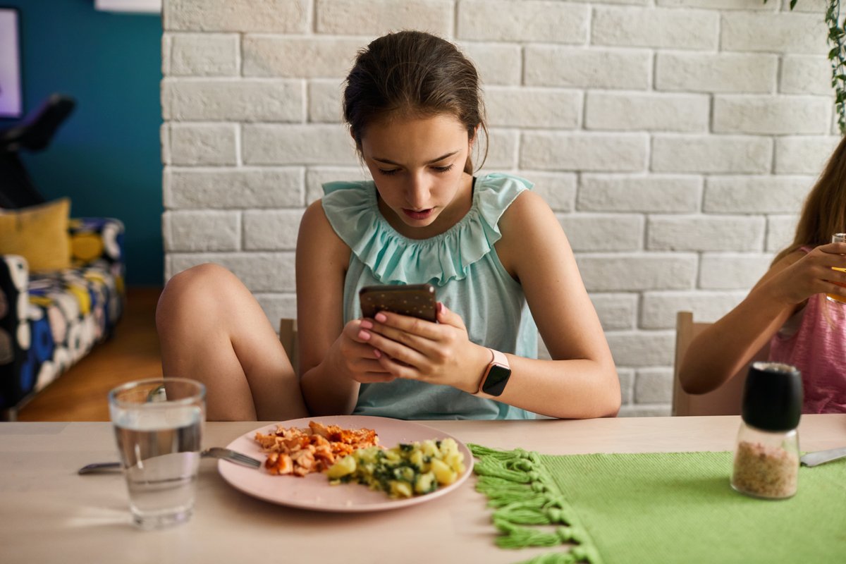 » Breaking Bad Smartphone Habits sonjalewis.com/breaking-bad-s…. Check out latest blog with hot tips on how to nail bad phone habits! #smartphones
