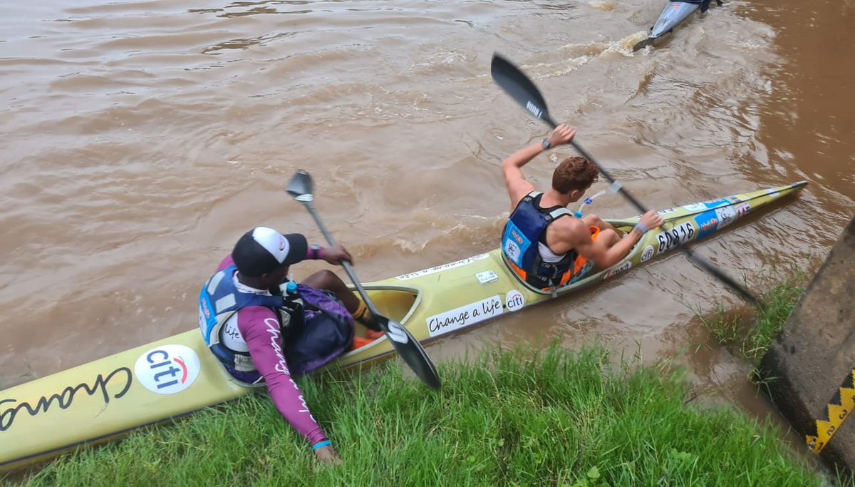 Citi CAL Jabulani Gwamanda &amp; partner Robert Pike.

#ChangeALife #CitiChangeAlife #Citi #Dusi #MyLifeDusiCanoeMarathon